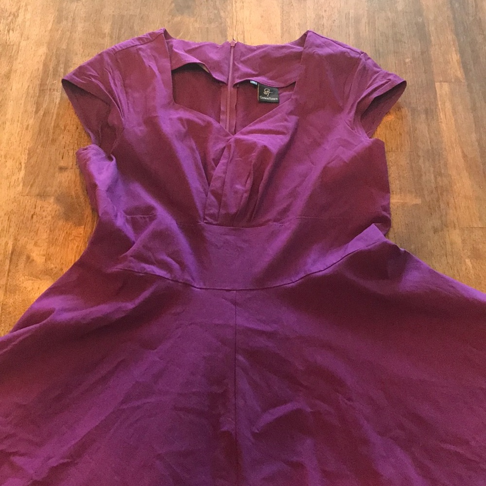 Gown Town Vintage 50’s Style Dress